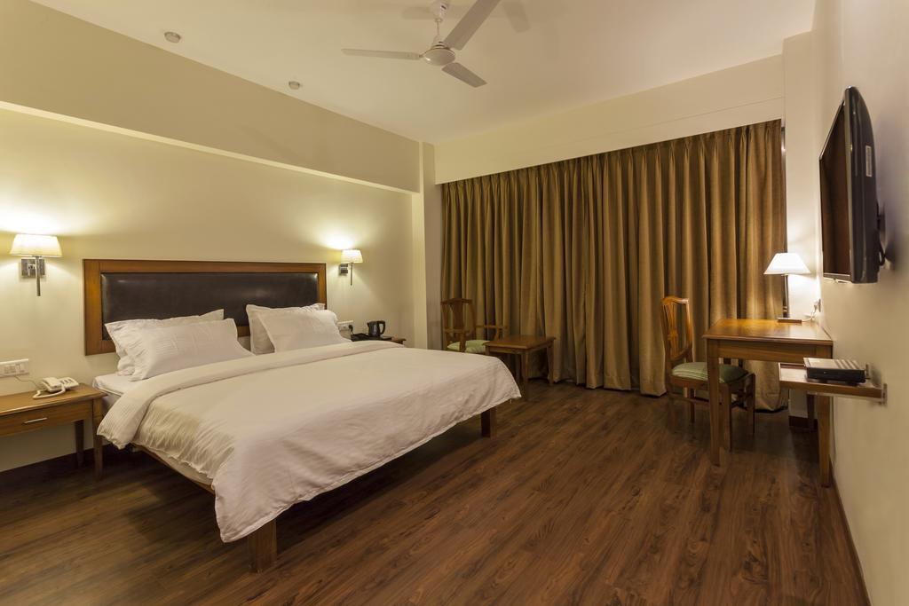 Krishna Inn Kolhapur Room photo